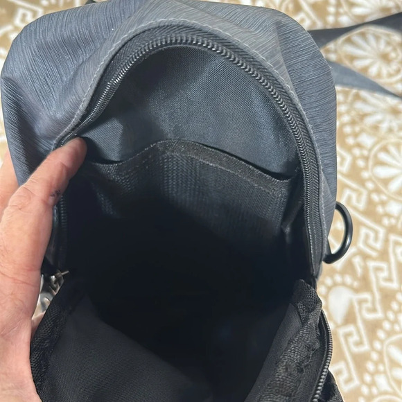 R-Beat canvas  Sling-Crossbody Bag - Picture 6 of 10